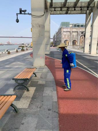 20220318 国企抗疫主力军 防疫、工作两不误（东岸集团报）-1