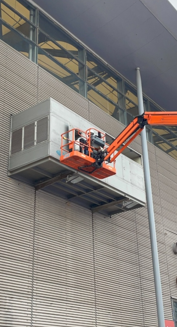 20220419 致敬最美逆行者——新国博人参与上海大型方舱医院工作纪实-12