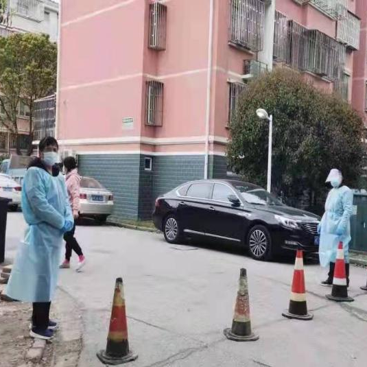 20220406 尽我所能 坚守家园——社区防控志愿者工作记实-11
