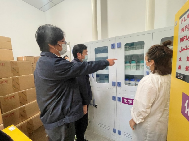 20220526 疫线护航  驻企有担当-2