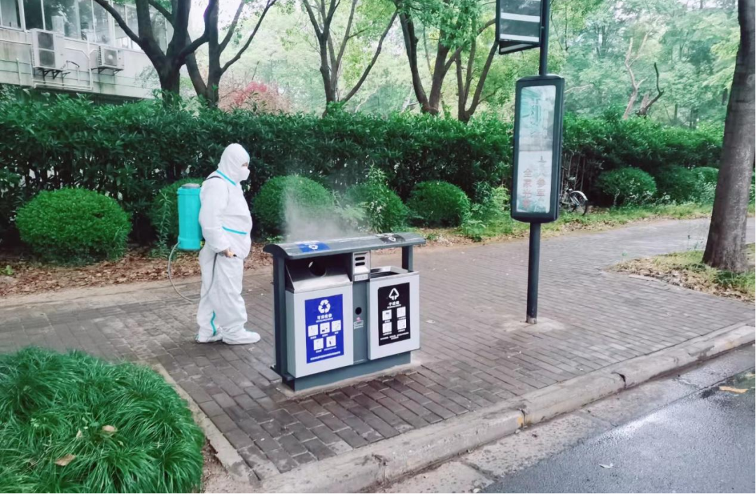 20220527 复工一线｜浦发养护 “洁净”全力迎接车水马龙-3