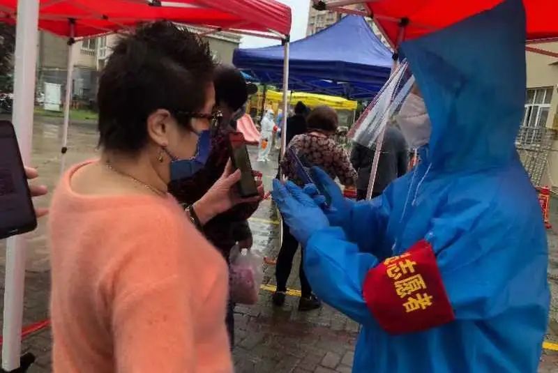 20220529 上善若水润无声——水务集团下沉街镇、服务社区亲历者说系列报道（四）-13