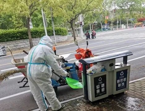 20220528 抗疫一线 护“家”卫城，浦东生态环境三大行业守护城市运行！-12