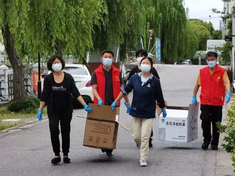 20220608 【战疫心声】上善若水润无声——水务集团下沉街镇、服务社区亲历者说系列报道（九）-12